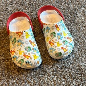 POKEMON crocs